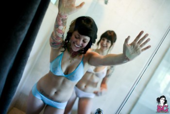 Suicide Girls (lesbianas)