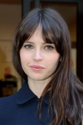 Felicity Jones フェリシティ・ジョーンズ